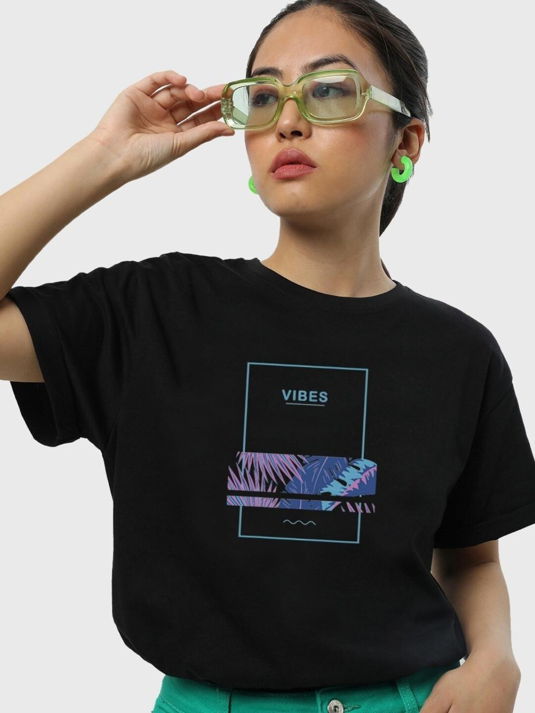 Bewakoof Women Vibes Graphic Printed Regular Fit Pure Cotton T-shirt