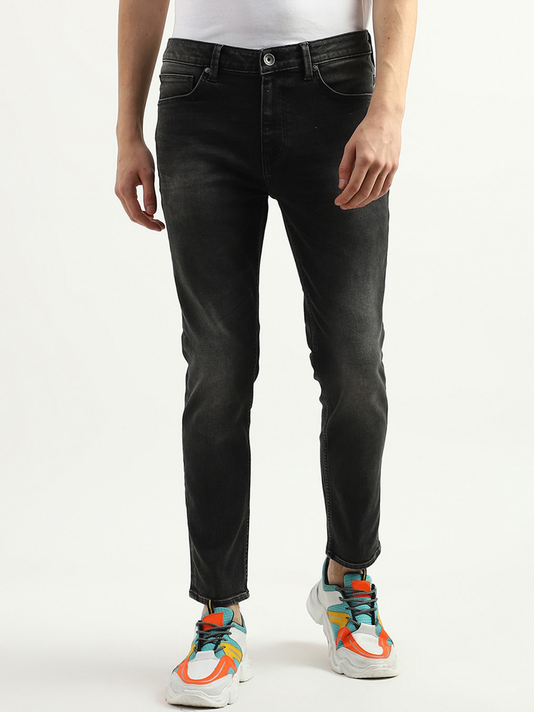 United Colors of Benetton Men Mid Rise Light Fade Regular Fit Cotton Jeans