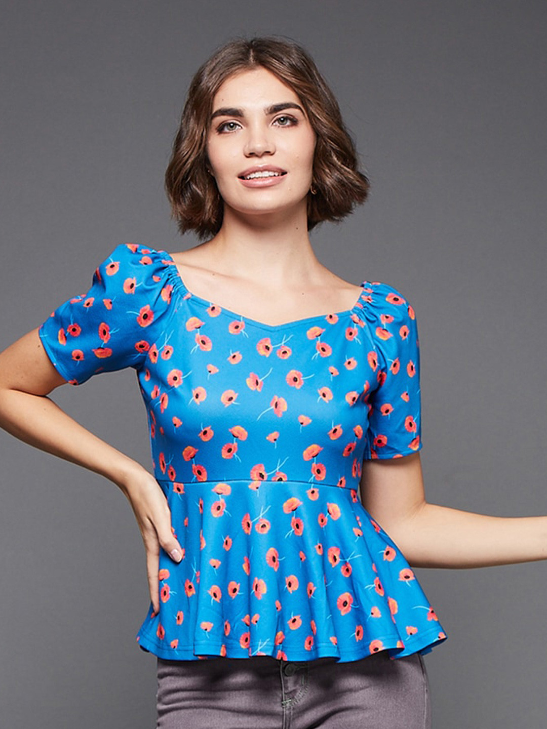 Miss Chase Printed Sweetheart Neck Knitted Top
