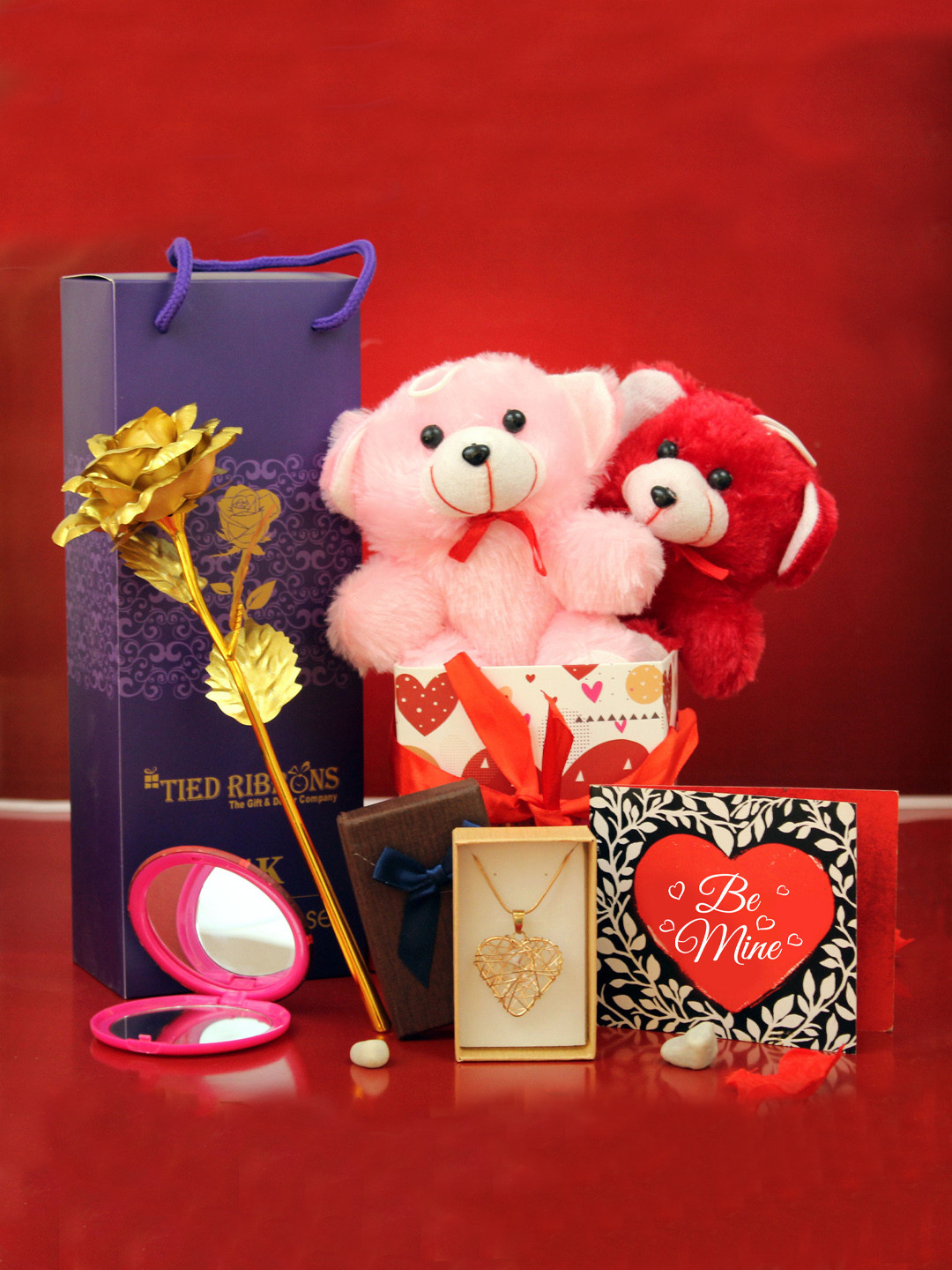 TIED RIBBONS Red & Blue 7-Pieces Valentine Day Gift Sets