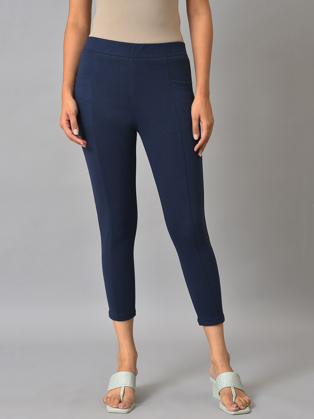 AURELIA Women Ankle-Length Leggings