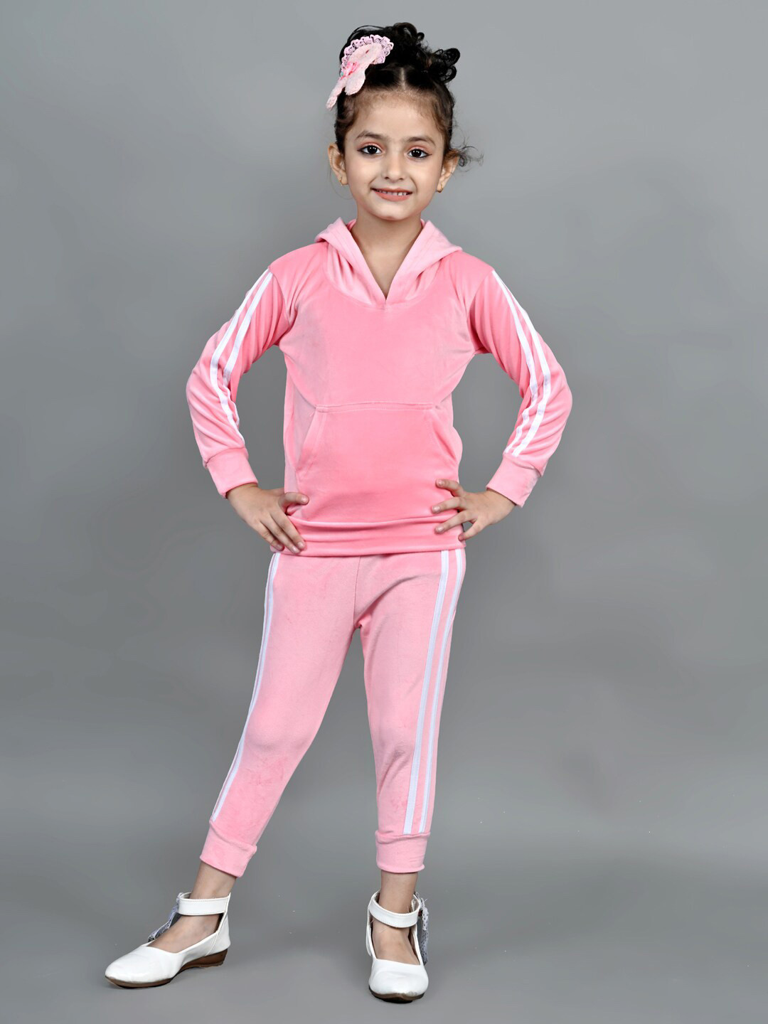 Ameeha Girls Hooded Long Sleeves Clothing Set