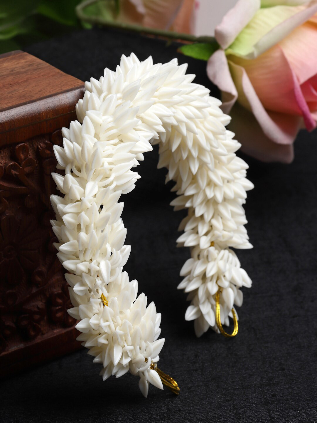 Sanjog Women White Beaded Juda Gajra Bun Hair Accessory