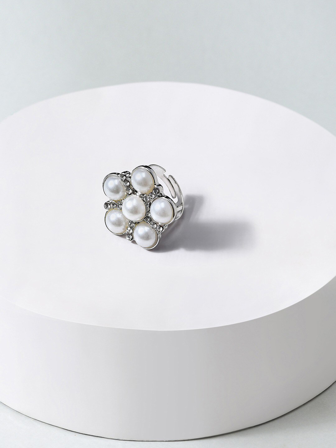 AMI Austrian Diamonds Studded & Pearls Beaded Adjustable Finger Ring