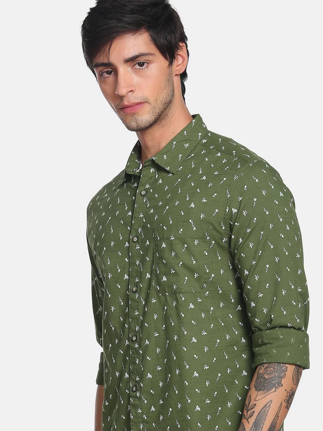 Flying Machine Slub Floral Print Spread Collar Casual Slim Fit Shirt