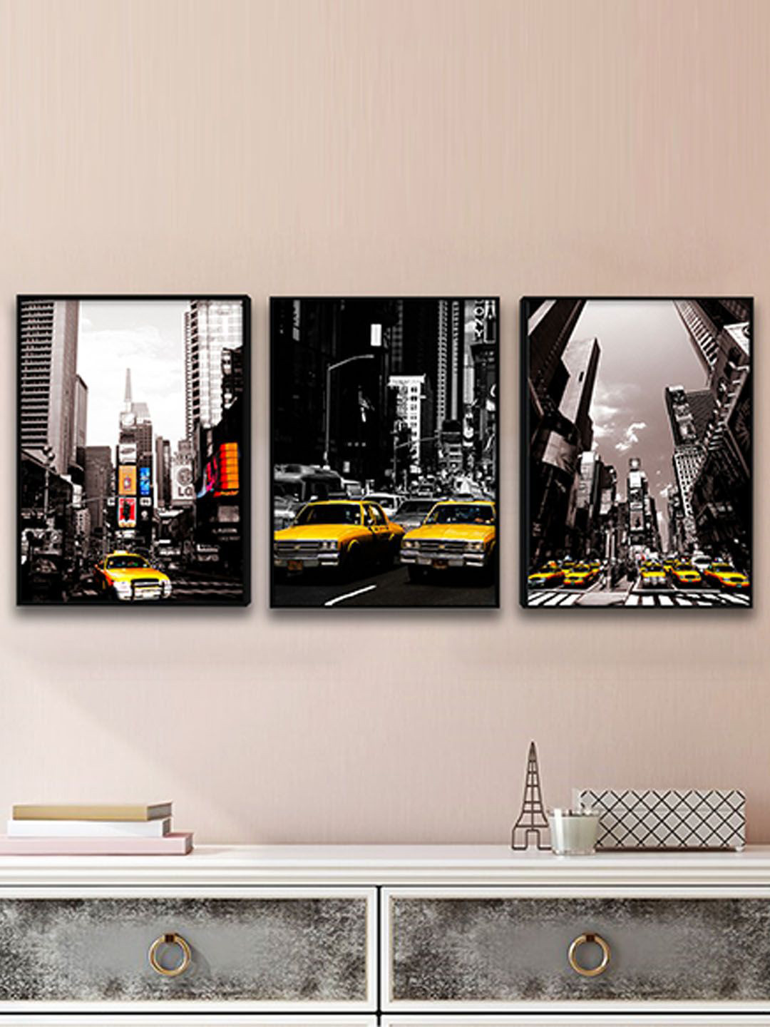 Art Street Black and Beige Set Of 3 New York Life Canvas Painting Wall Art