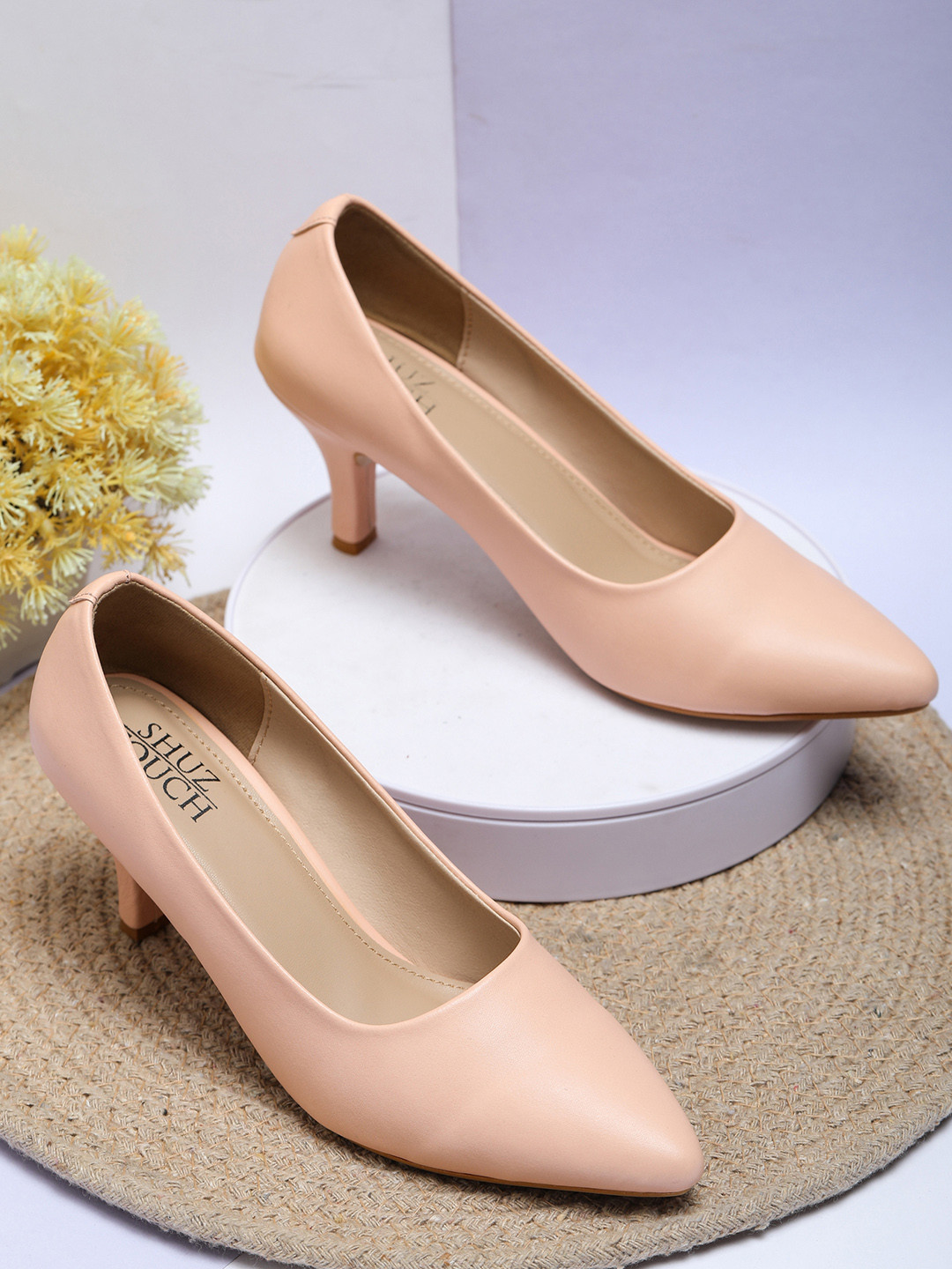 SHUZ TOUCH Closed Back Stiletto Pumps