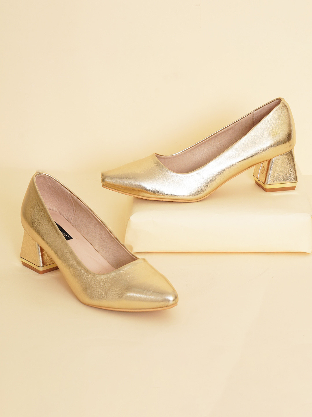 Sherrif Shoes Closed Back Block Pumps