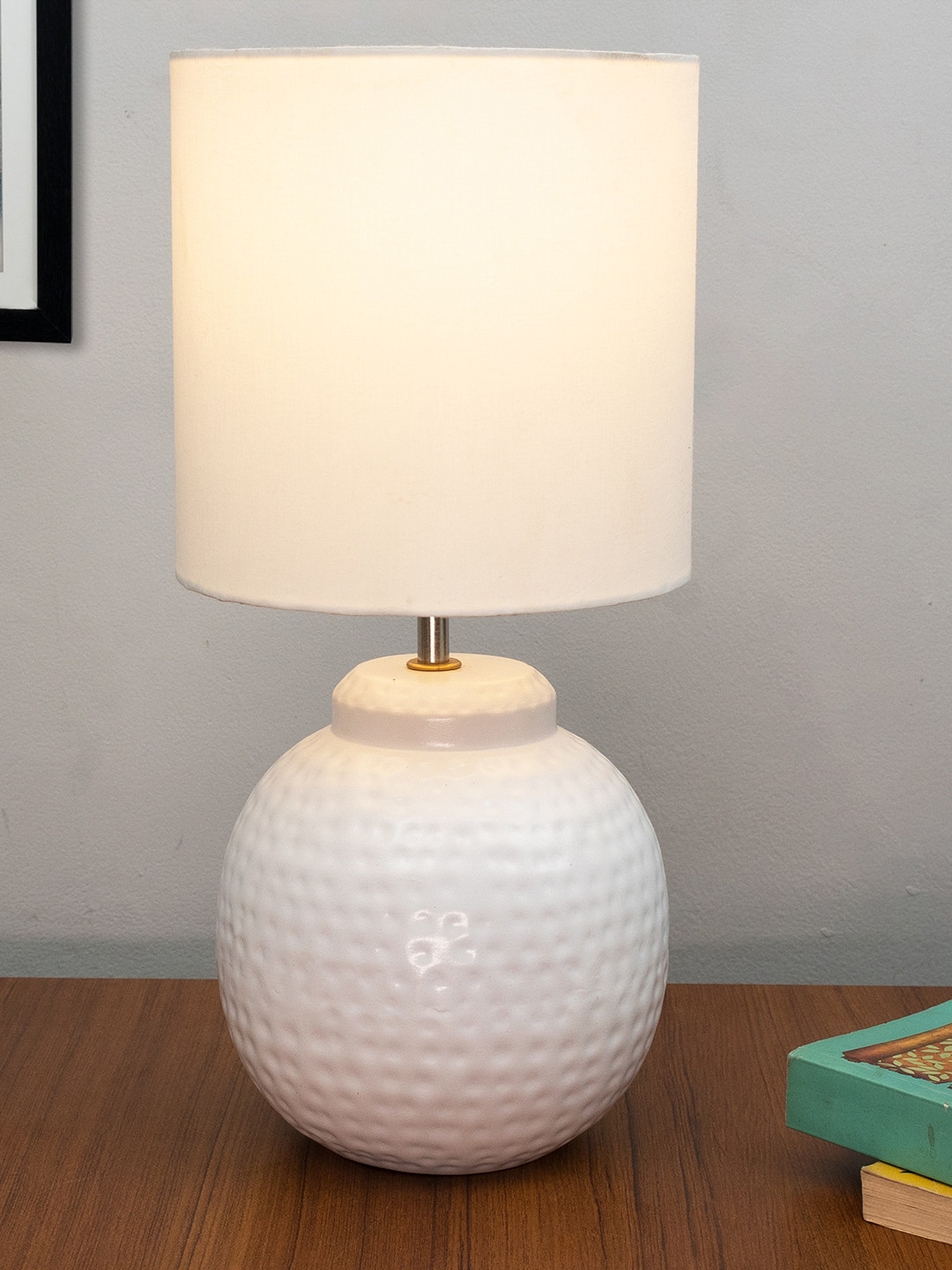 Homesake Ginger Jar White Textured Antique Table Lamp