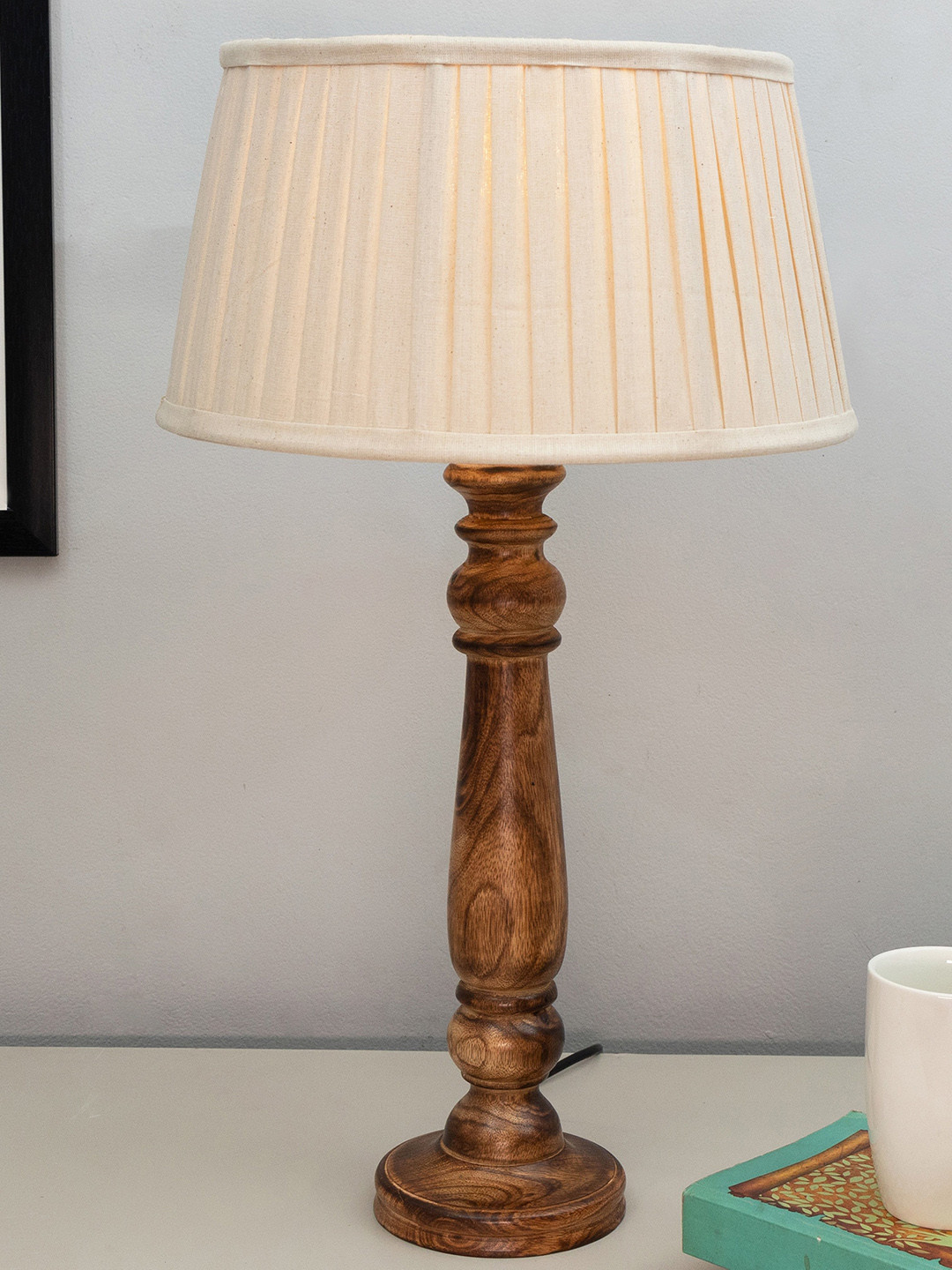 Homesake Floral Carved Off White & Brown Textured Table Lamp With Empire Pleated Shade