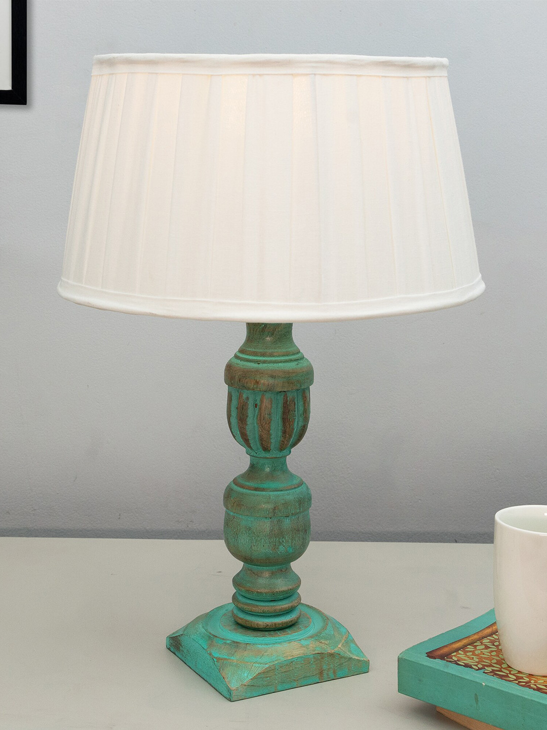 Homesake White & Green Rustic Algae French Trophy Carved Table Lamp With Wooden Base