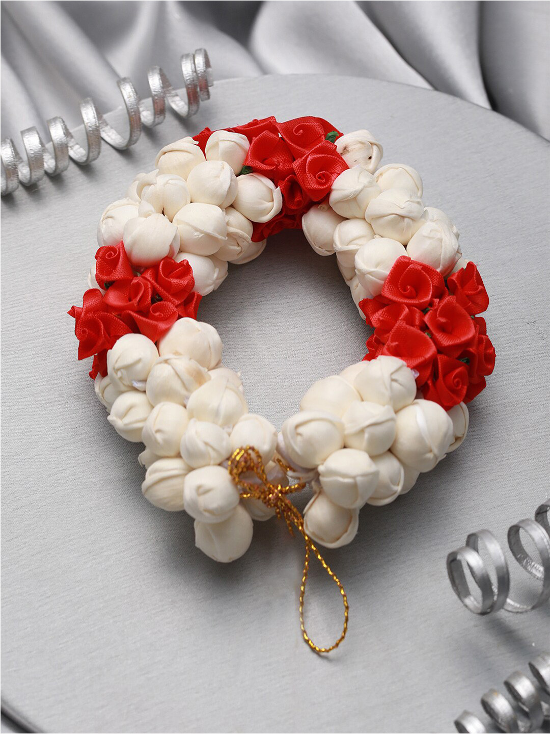 Jazz and Sizzle Women Artificial Flower Embellished Hair Bun