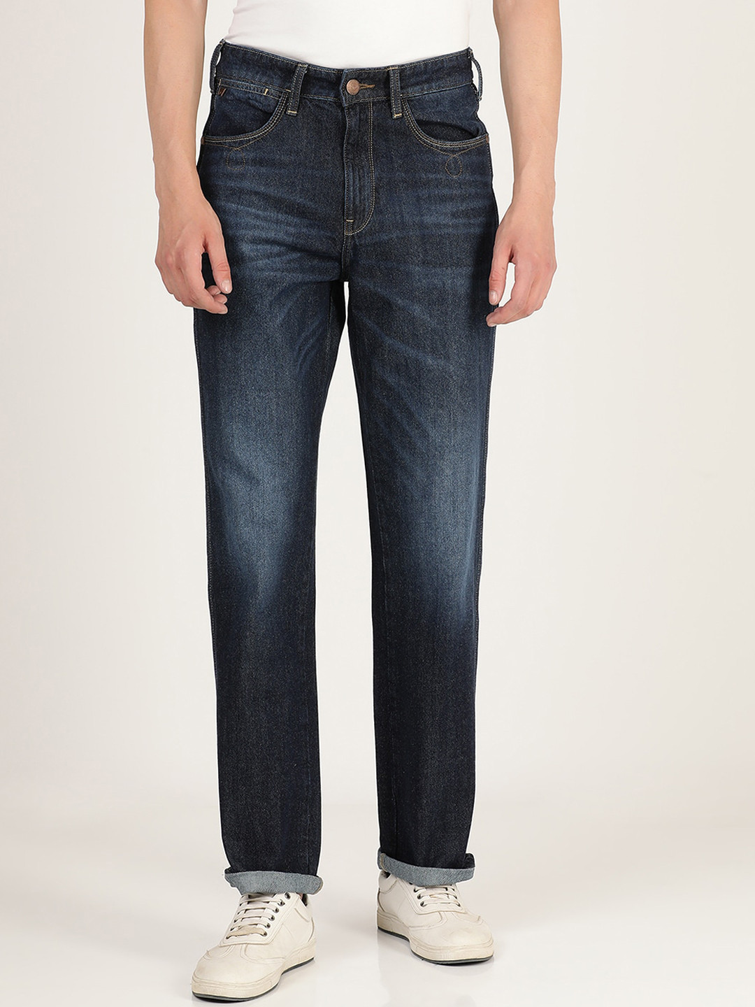 Wrangler Men Low-Rise Light Fade Stretchable Jeans