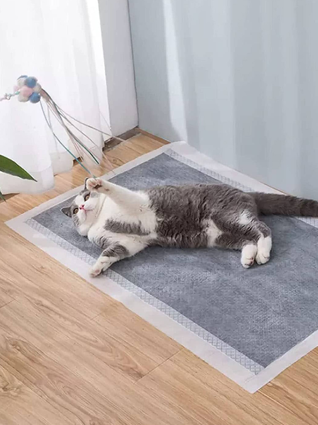 Emily Pets 40 Pcs Leak Proof Dog Training Pads