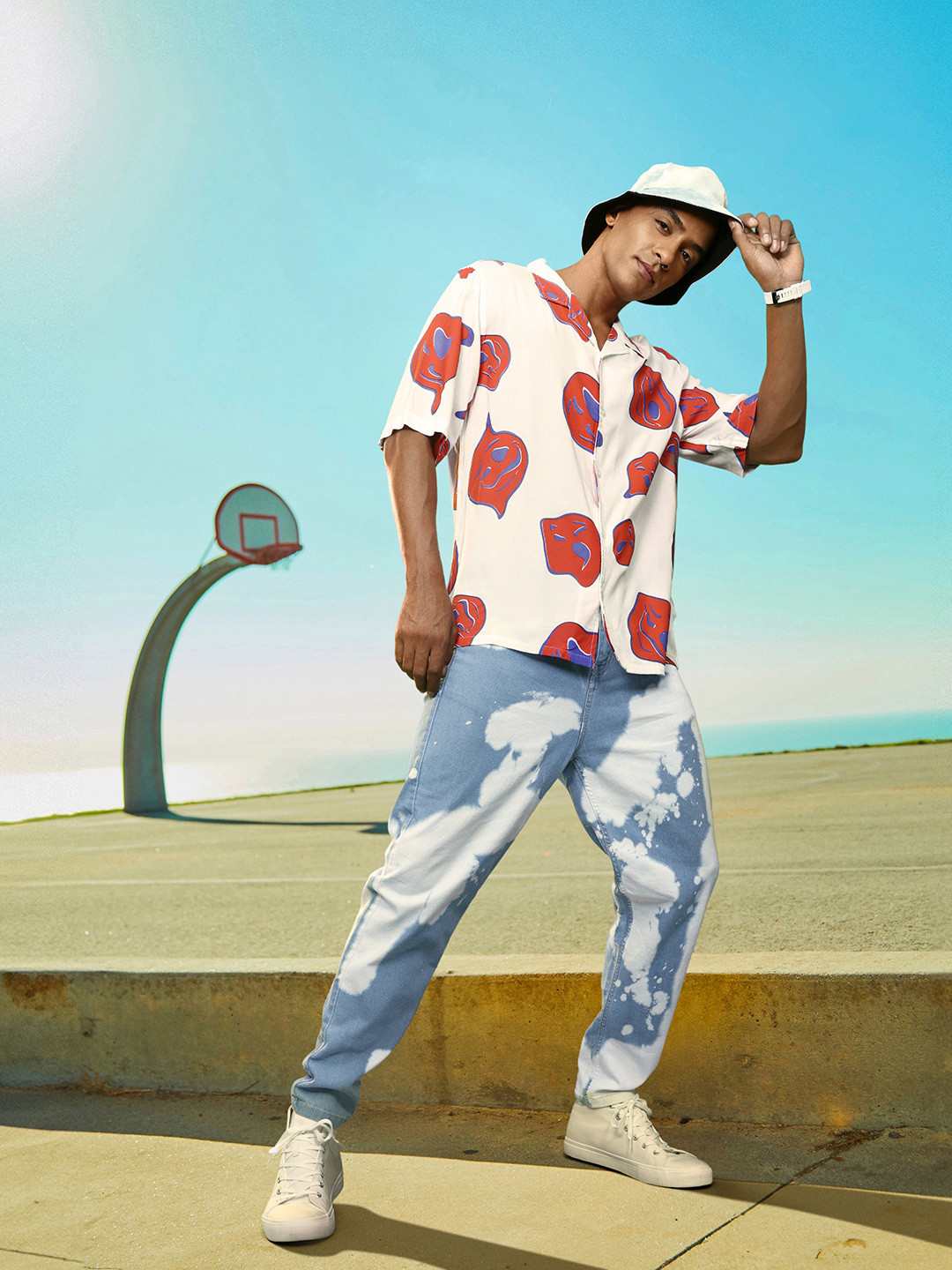 Kook N Keech Men Loose Bleached Stretchable Jeans