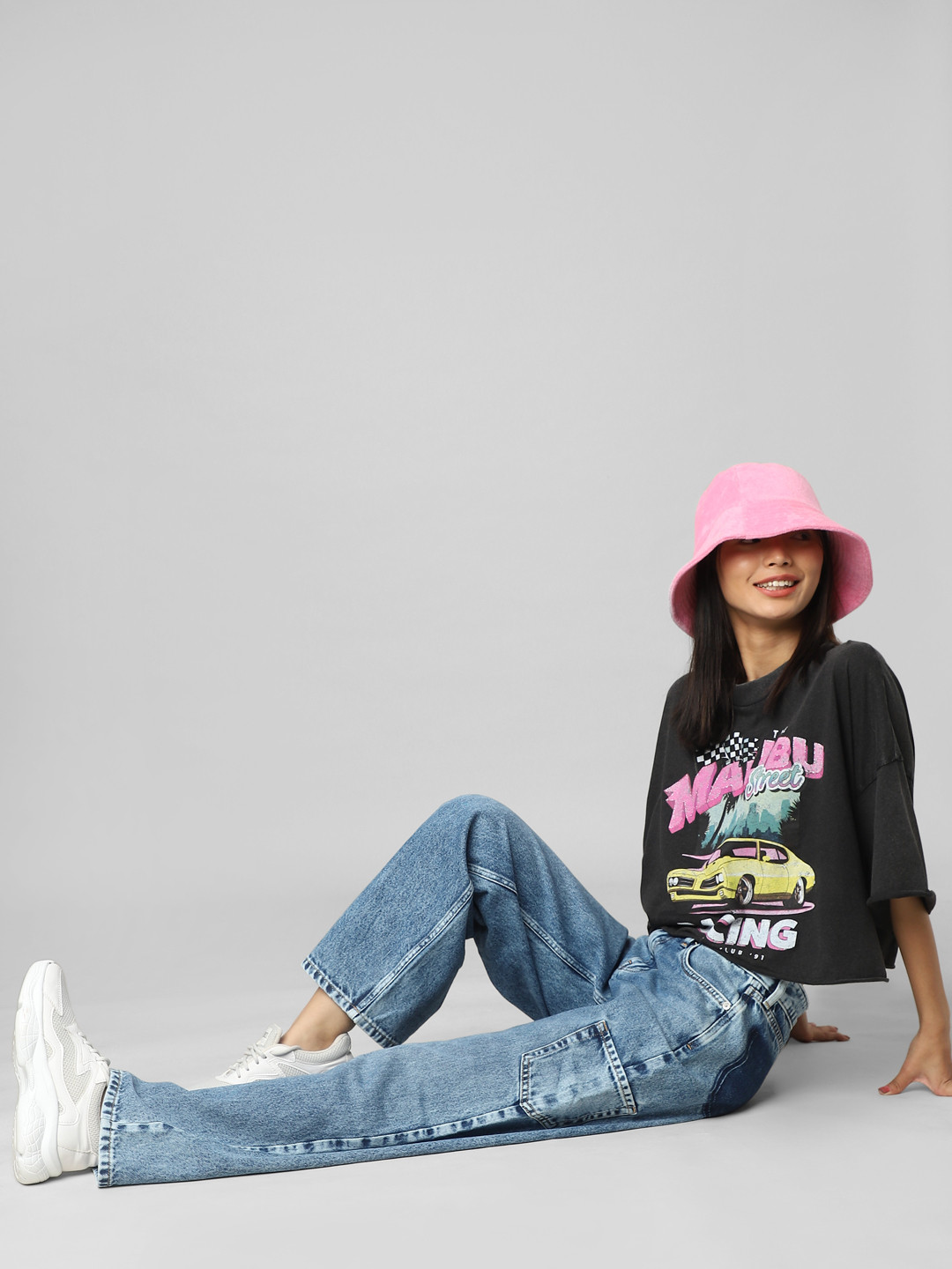 ONLY Women High-Rise Heavy Fade Cropped Stretchable Cotton Mom Fit Jeans
