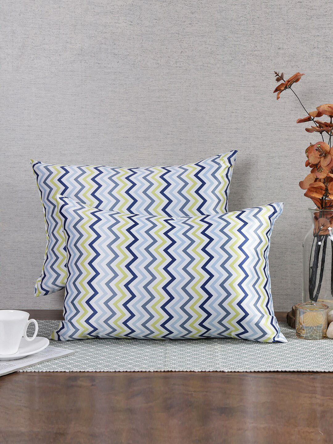 Emerald Yellow & Blue 2 Pcs Zigzag Printed Cushions