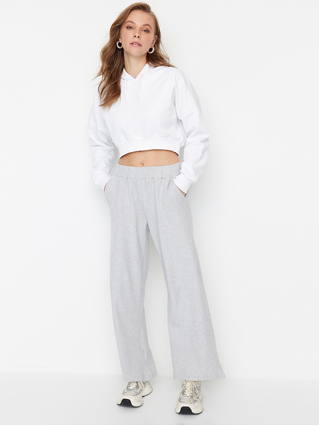 Trendyol Women Parallel Trouser