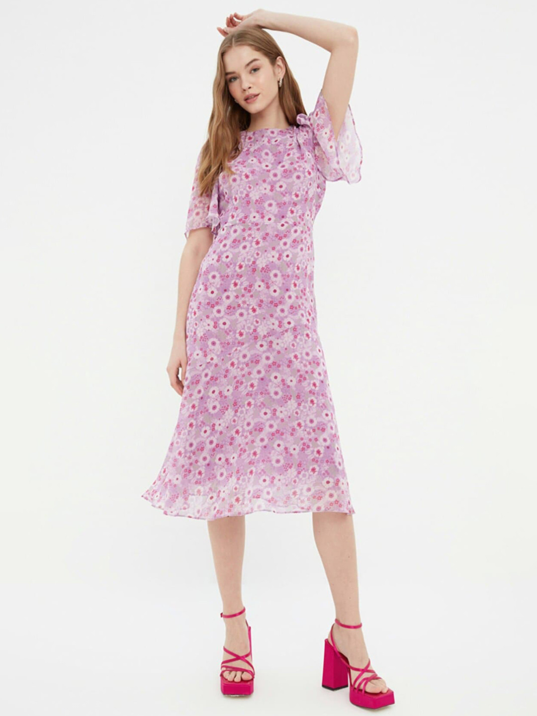 Trendyol Flared Sleeve Floral A-Line Midi Dress