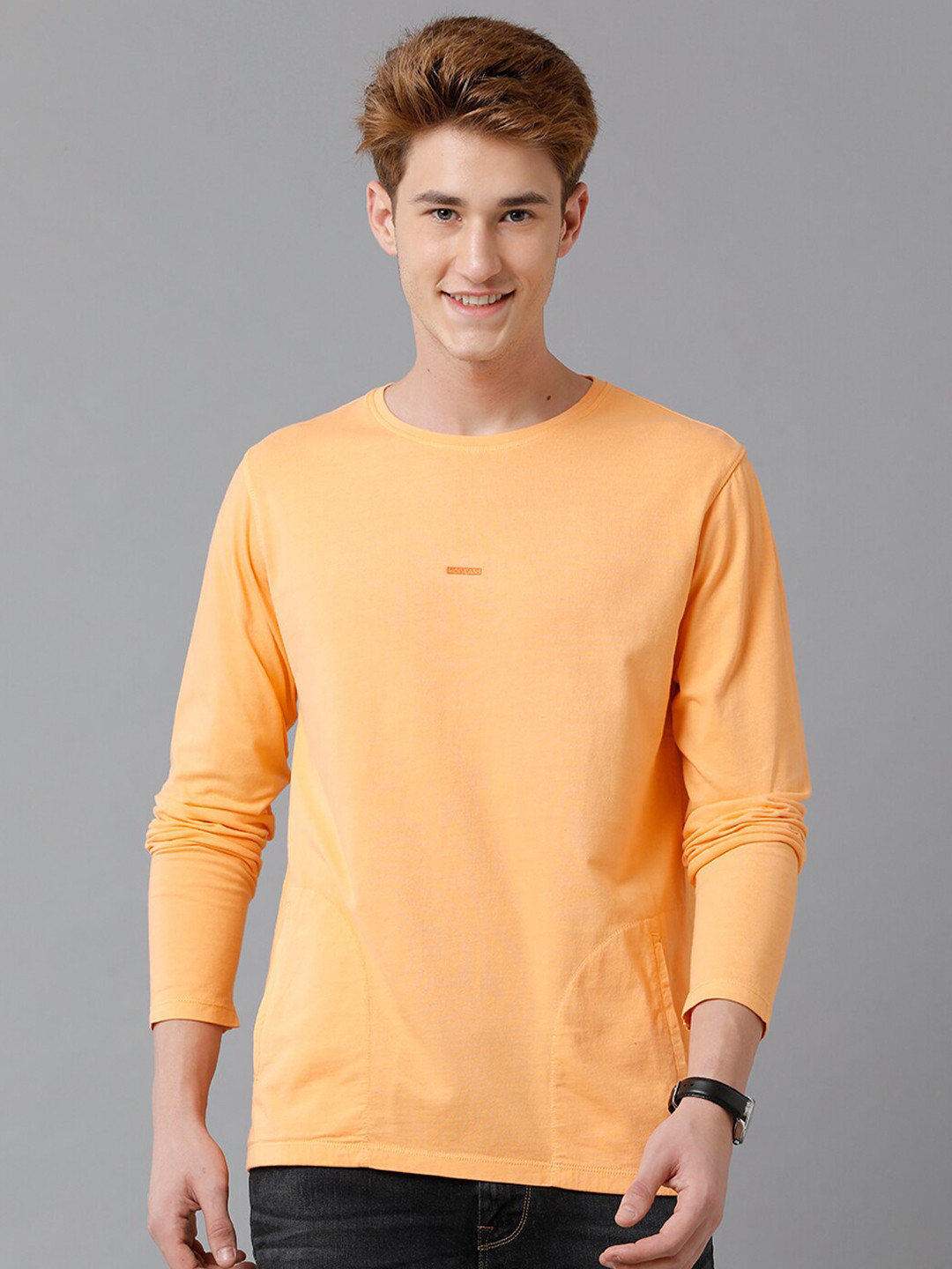 Voi Jeans Men Round Neck Regular Fit T-shirt