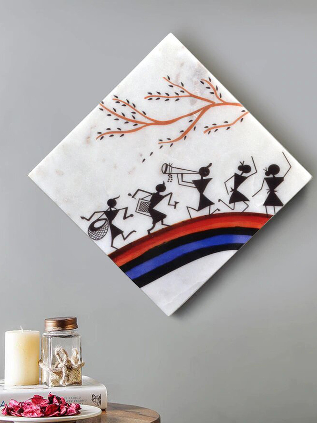 POSH-N-PLUSH White & Black World Of Worli Marble Wall Art