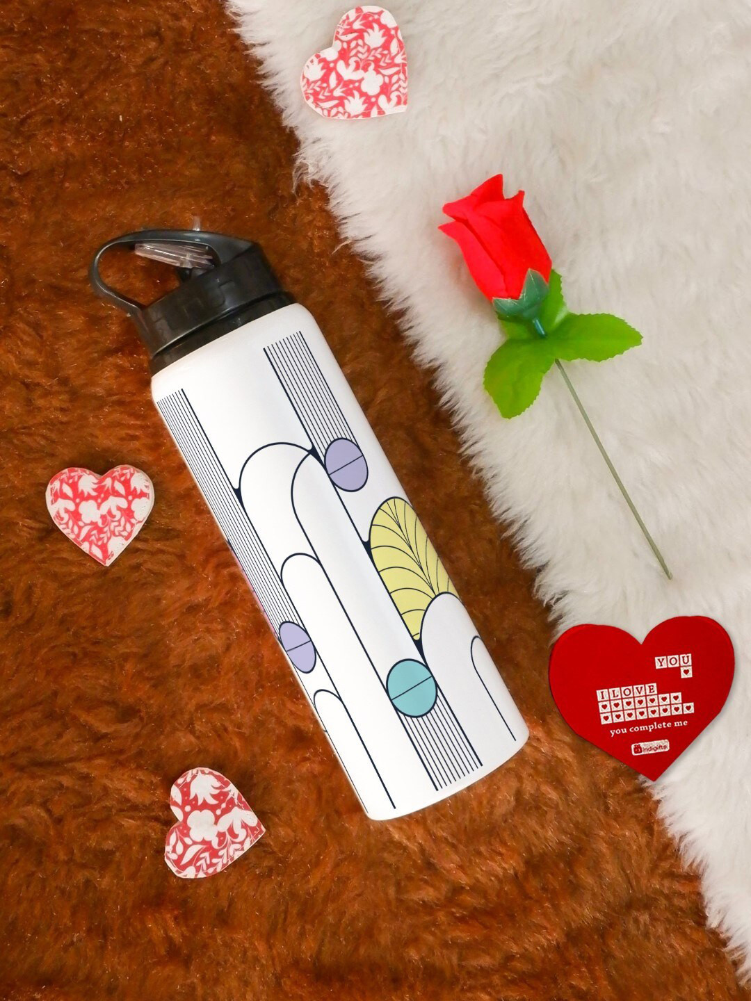Indigifts 3 Pieces Love Theme Printed Sipper Water Bottle Red Rose and Greeting Card