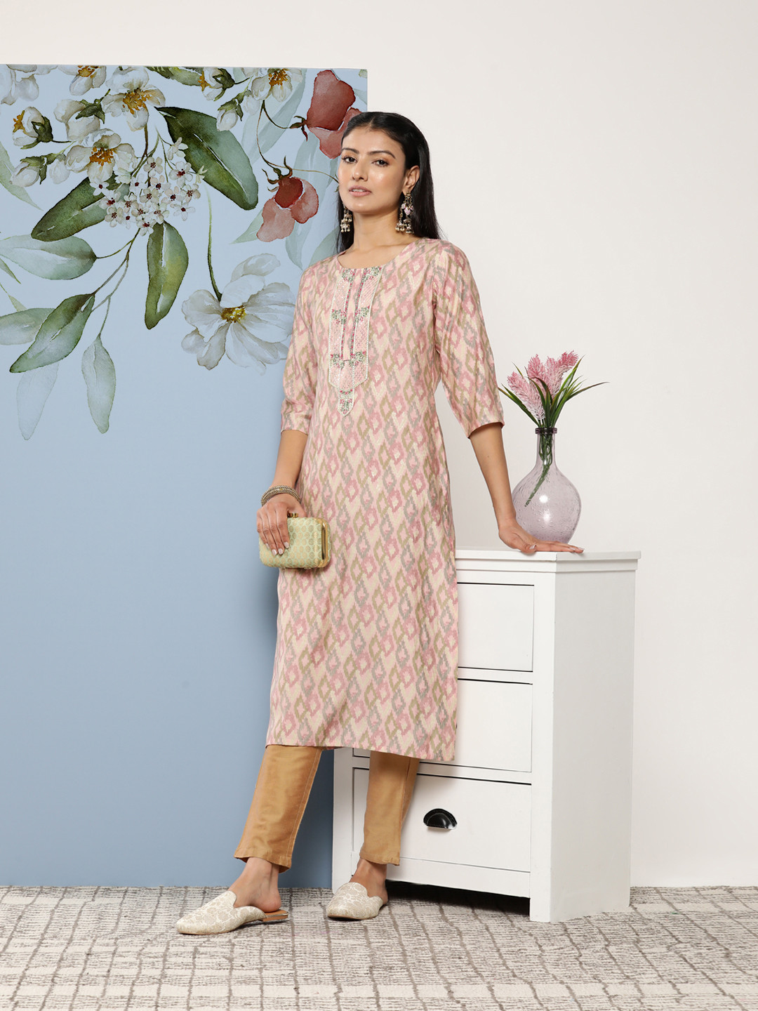 Libas Printed Thread Work Pastel Kurta