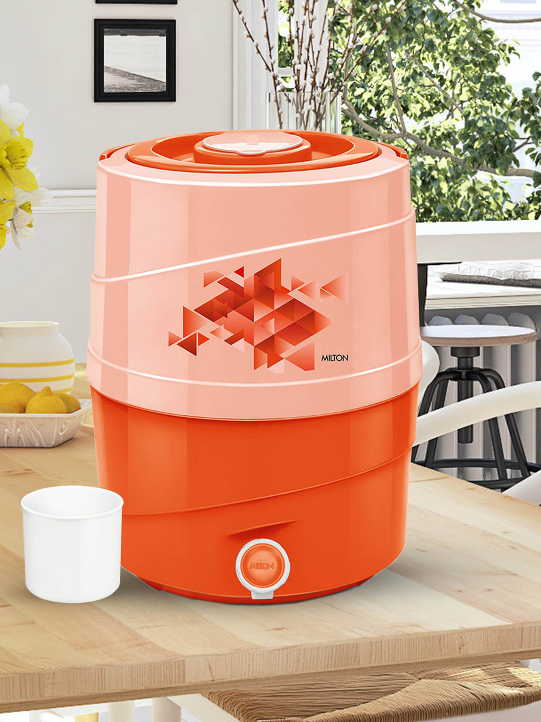 Milton Orange Kool Rover 12 Orange Insulated Plastic Water Jug 11 L