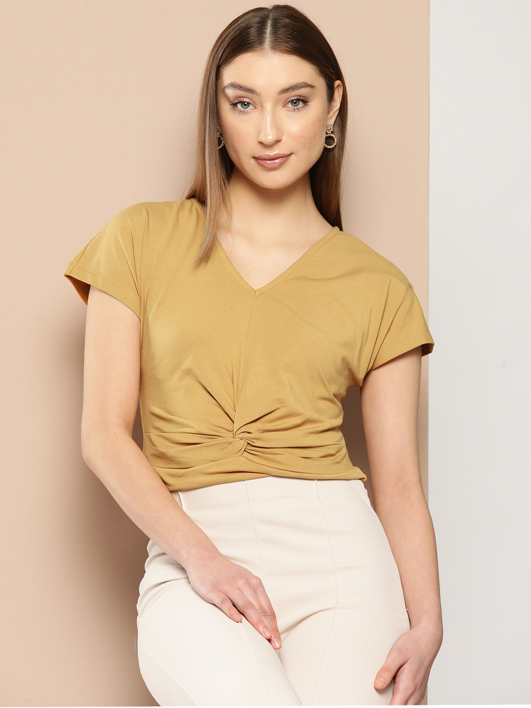 Chemistry Extended Sleeves Twisted Top
