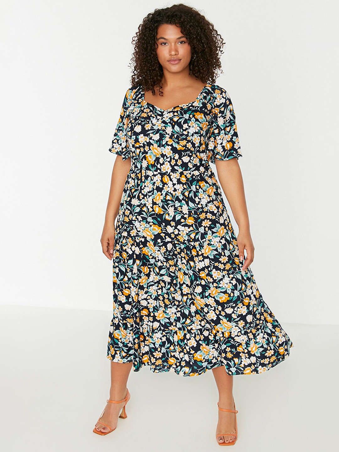 Trendyol Floral Flared Sleeve Midi Dress