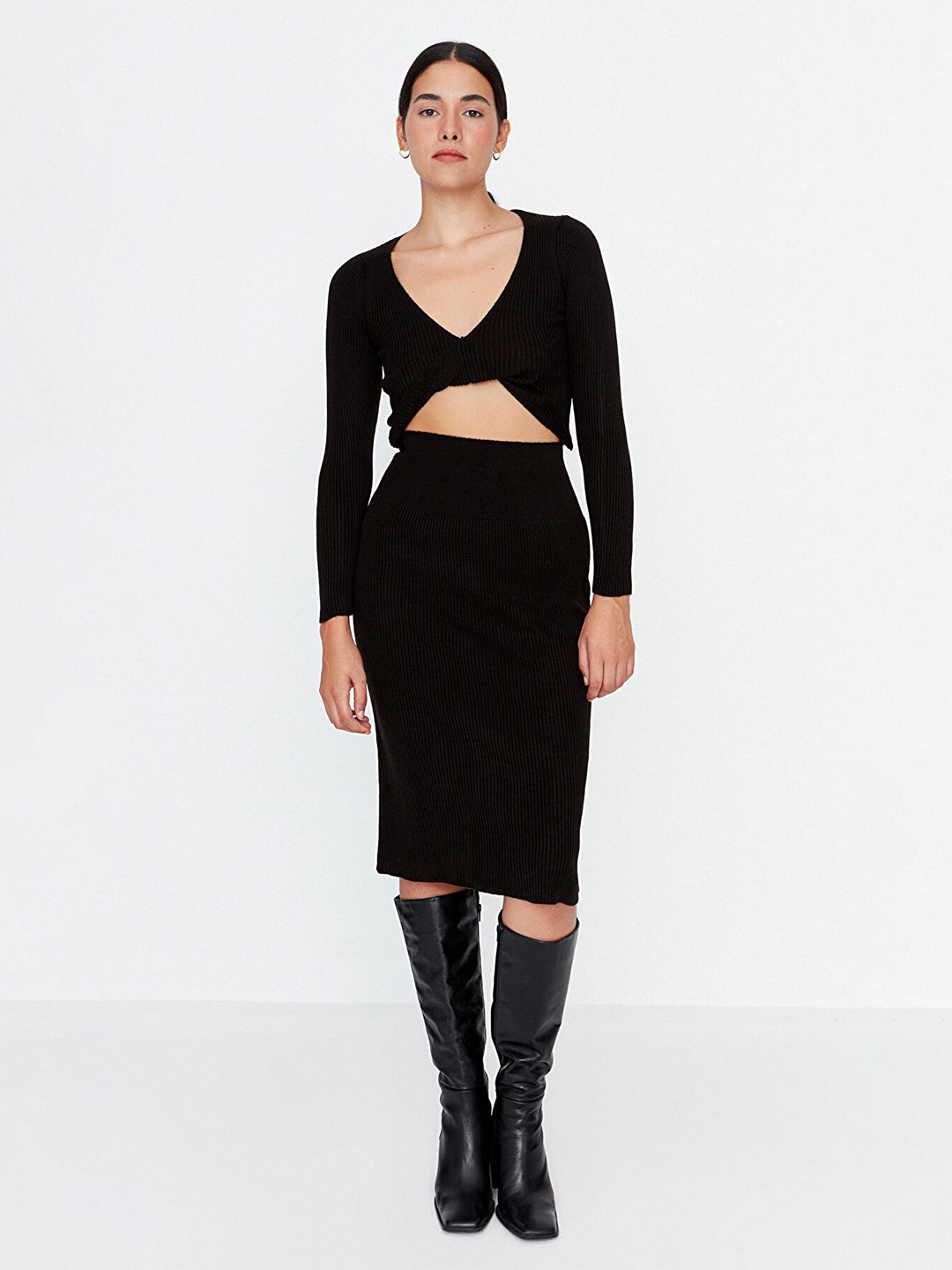 Trendyol V-Neck Bodycon Acrylic Dress