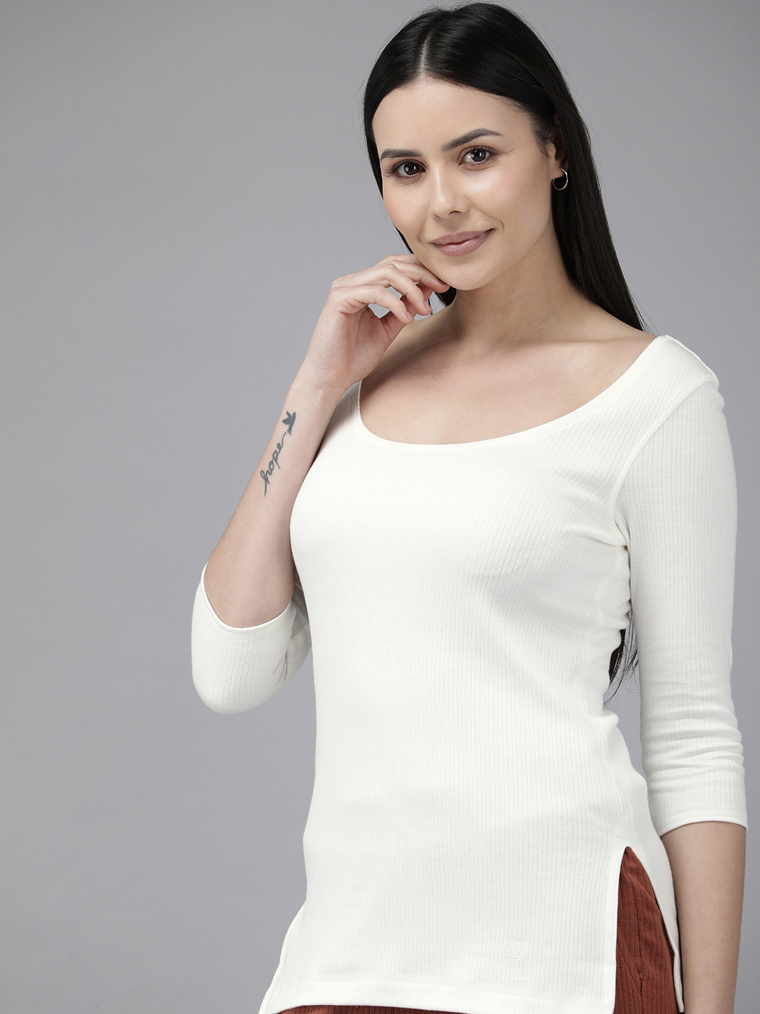 Van Heusen Women Anti Bacterial Round Neck 3/4Th Sleeve Thermal Top