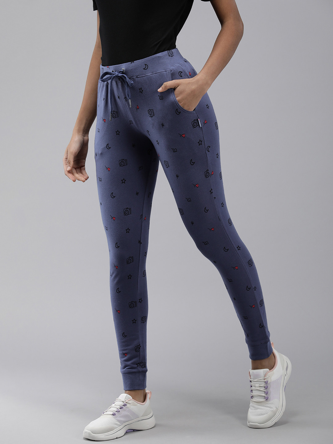 Van Heusen Athleisure Women Cameo Allover Print 4 Way Stretch Functional Pocket Joggers