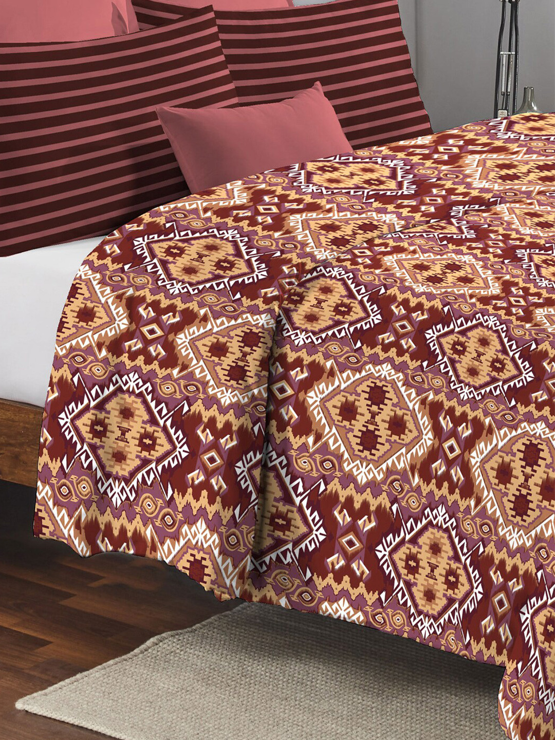 MYTRIDENT Feather Tales Geometric Mild Winter 150 GSM 100% Cotton Double Bed Comforter