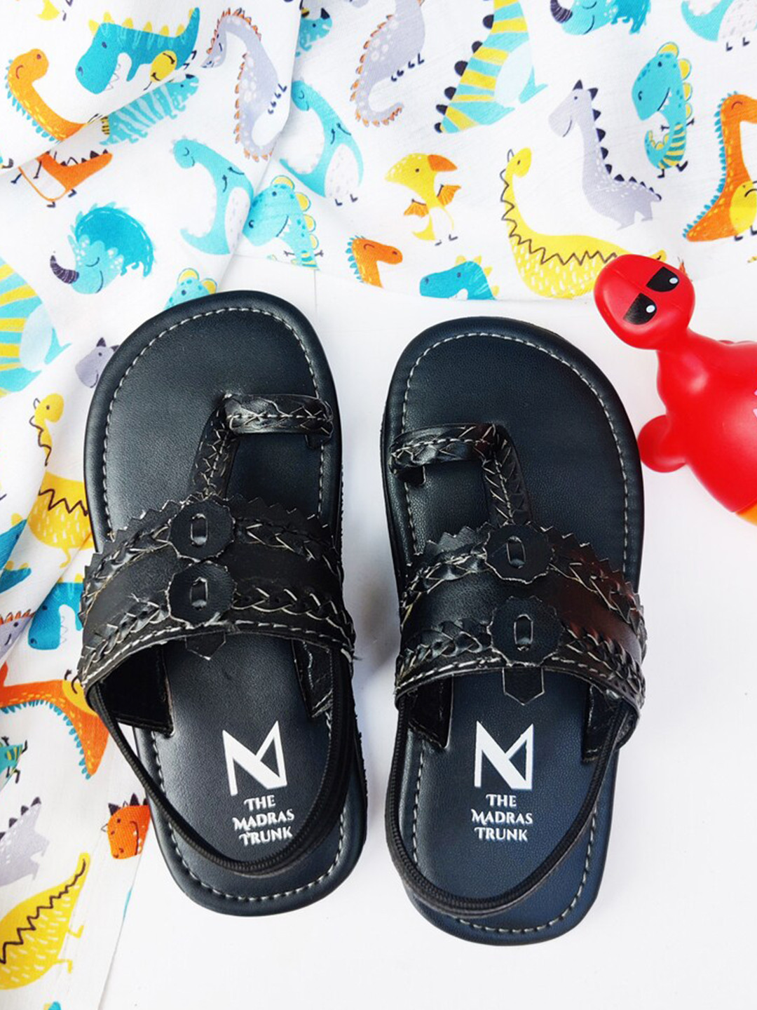 THE MADRAS TRUNK Kids Black Leather Kolhapuri Comfort Sandals