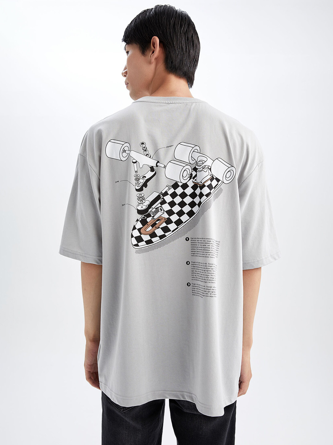 DeFacto Men Graphic Printed Drop-Shoulder Sleeves Loose Long Line T-shirt