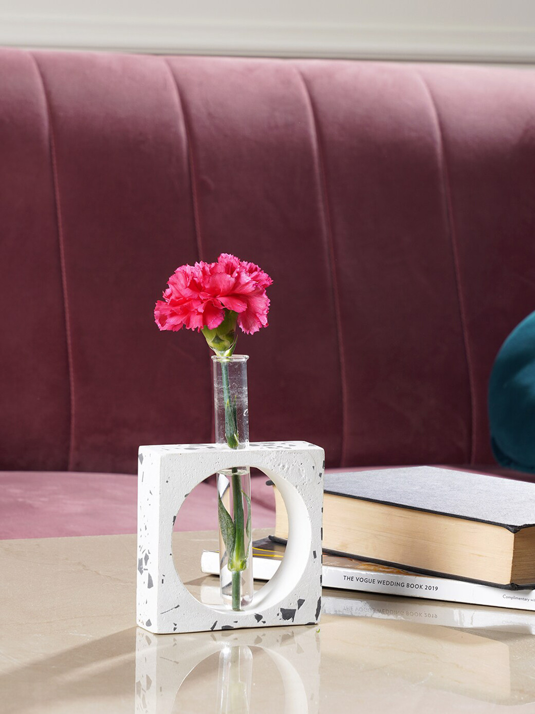 PUREZENTO Switzer White & Grey Ceramic Hallow Square Vase