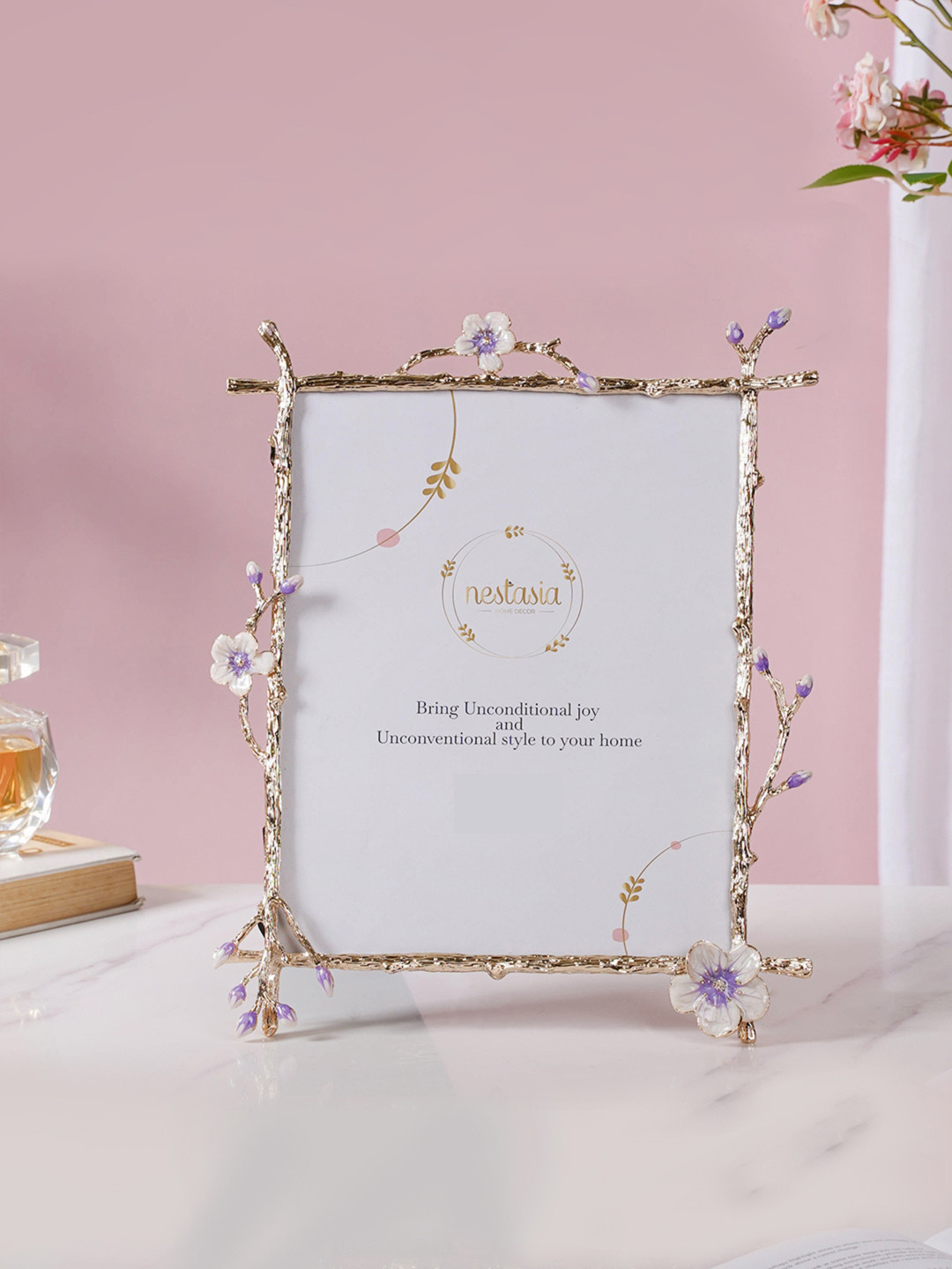 Nestasia  La Nature White & Purple Metal Photo Frame