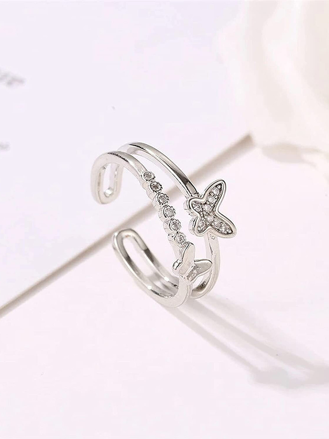 Pinapes Silver-Plated Stone-Studded Double Finger Ring