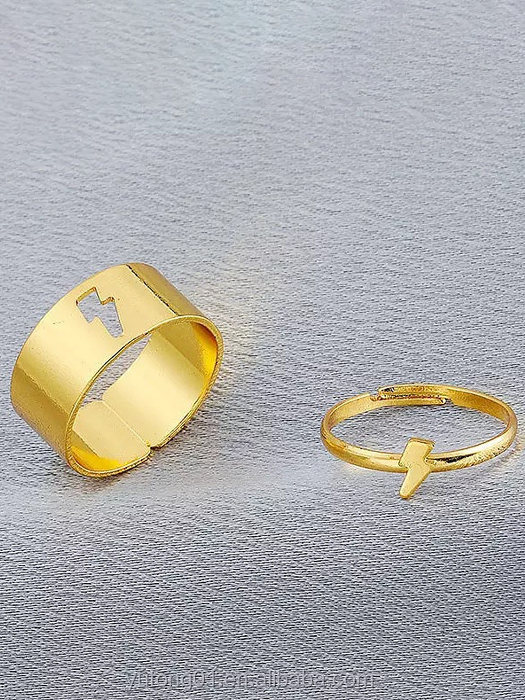 Pinapes Set Of 2 Gold-Plated Thunderbolts Couple Adjustable Finger Rings