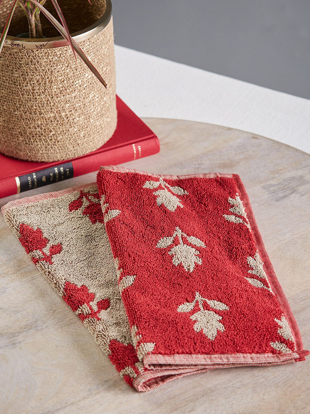 Fabindia Smriti Red & Beige Printed 570 GSM Cotton Woven Towel