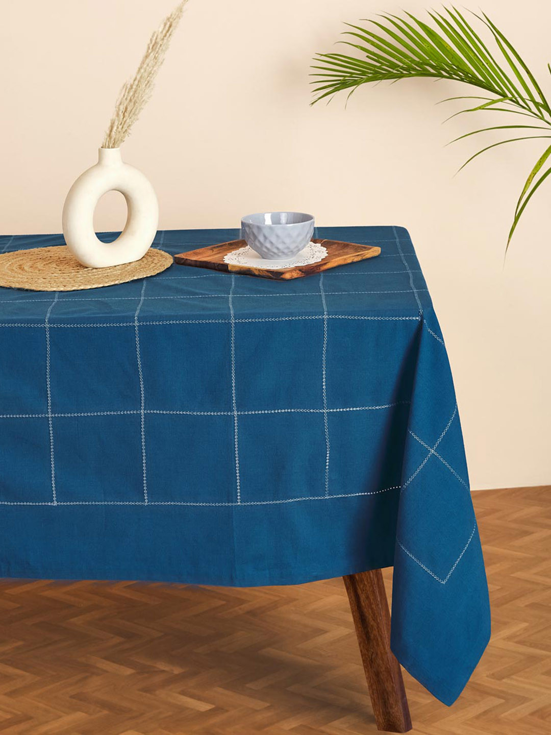 Fabindia Aakarik Blue Checked Cotton 8-Seater Table Cover