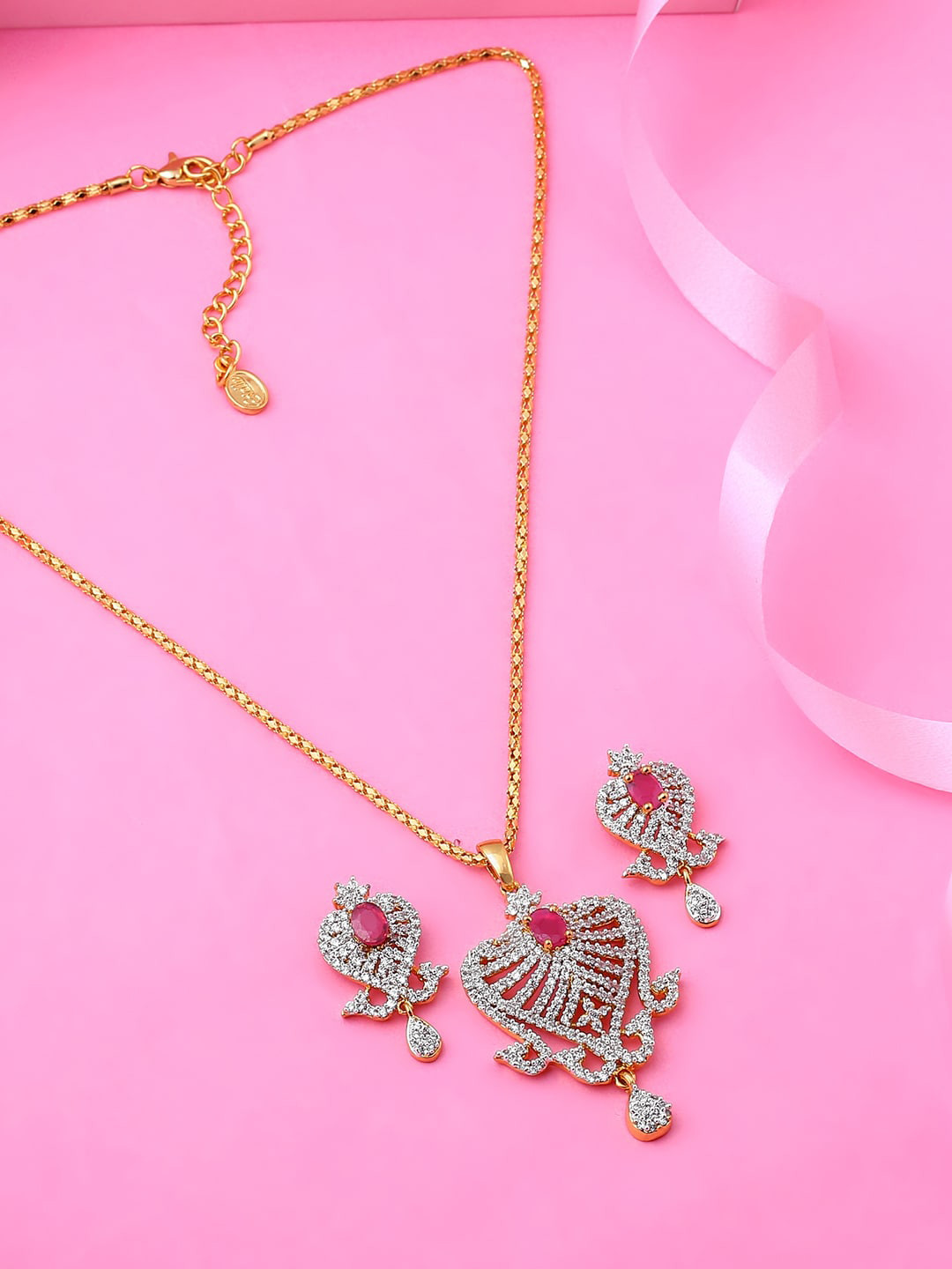 Estele Gold Plated CZ Attractive Pendant Necklace Set