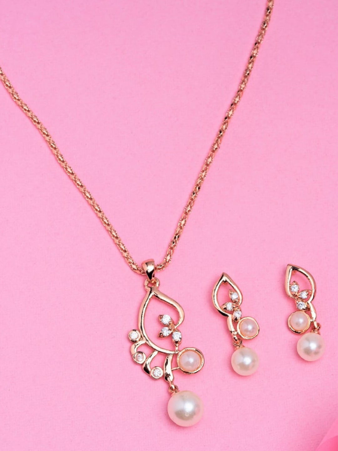 Estele Gold Plated CZ Beautiful Leaf Drop Shaped with Pearl Jewellery Set