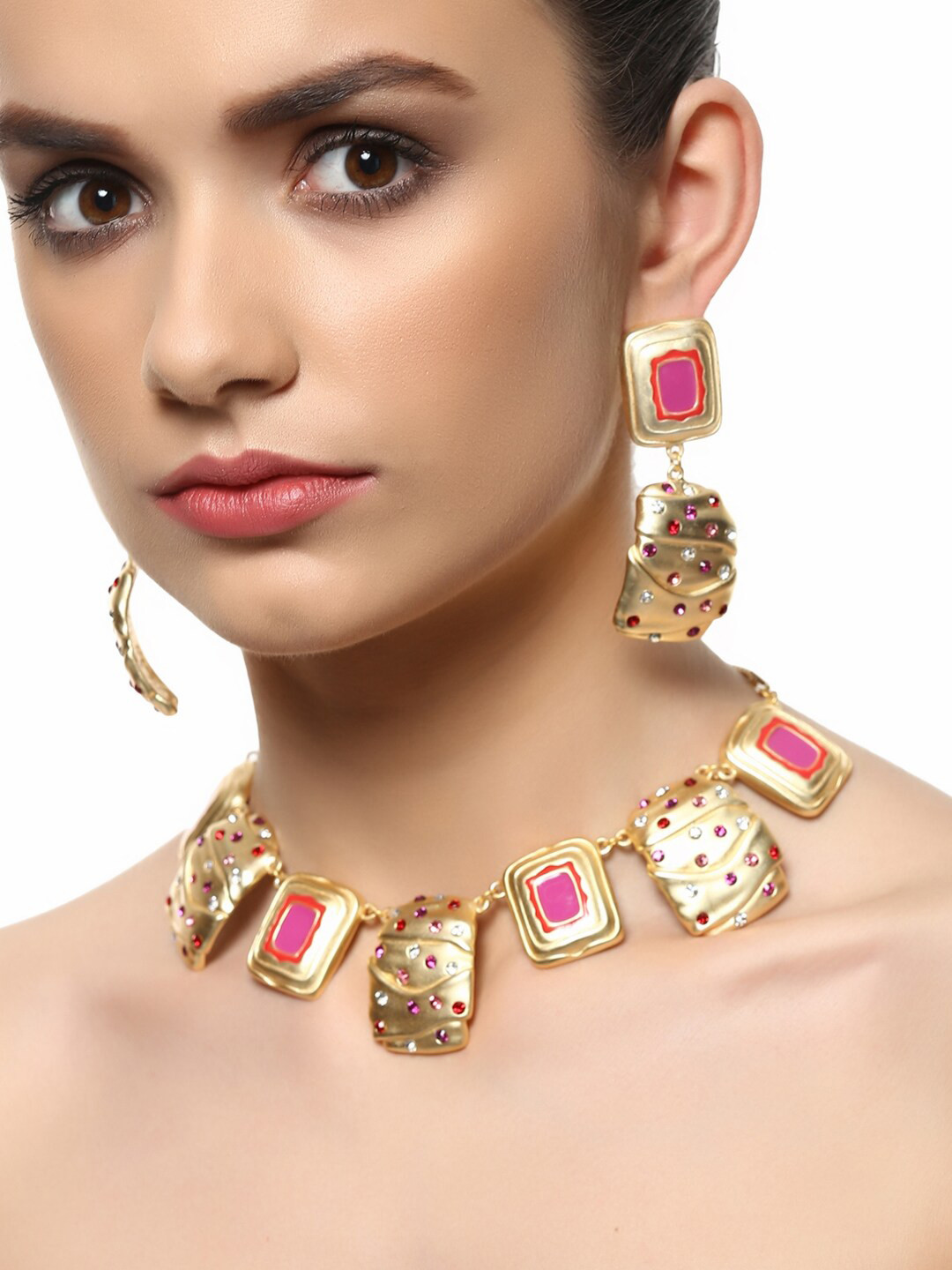 Estele Gold Plated Geometric Shaped Designer Jewellery Set