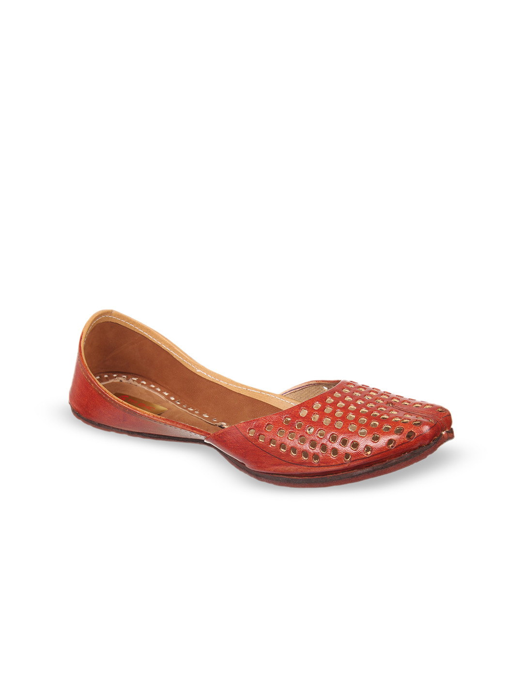 Ta Chic Women Pointed Toe Ethnic Mojaris With Laser Cuts