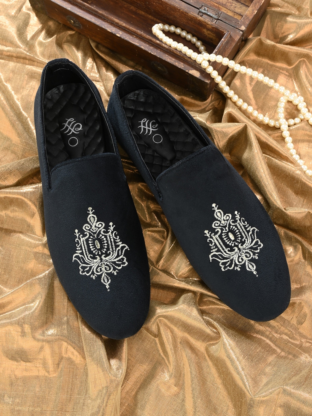 Embroidery loafers shoes cheap