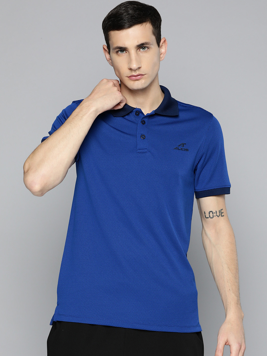 Alcis Men Colourblocked Dry Tech Blue Tshirts Solid Polo Collar Slim Fit T-shirt