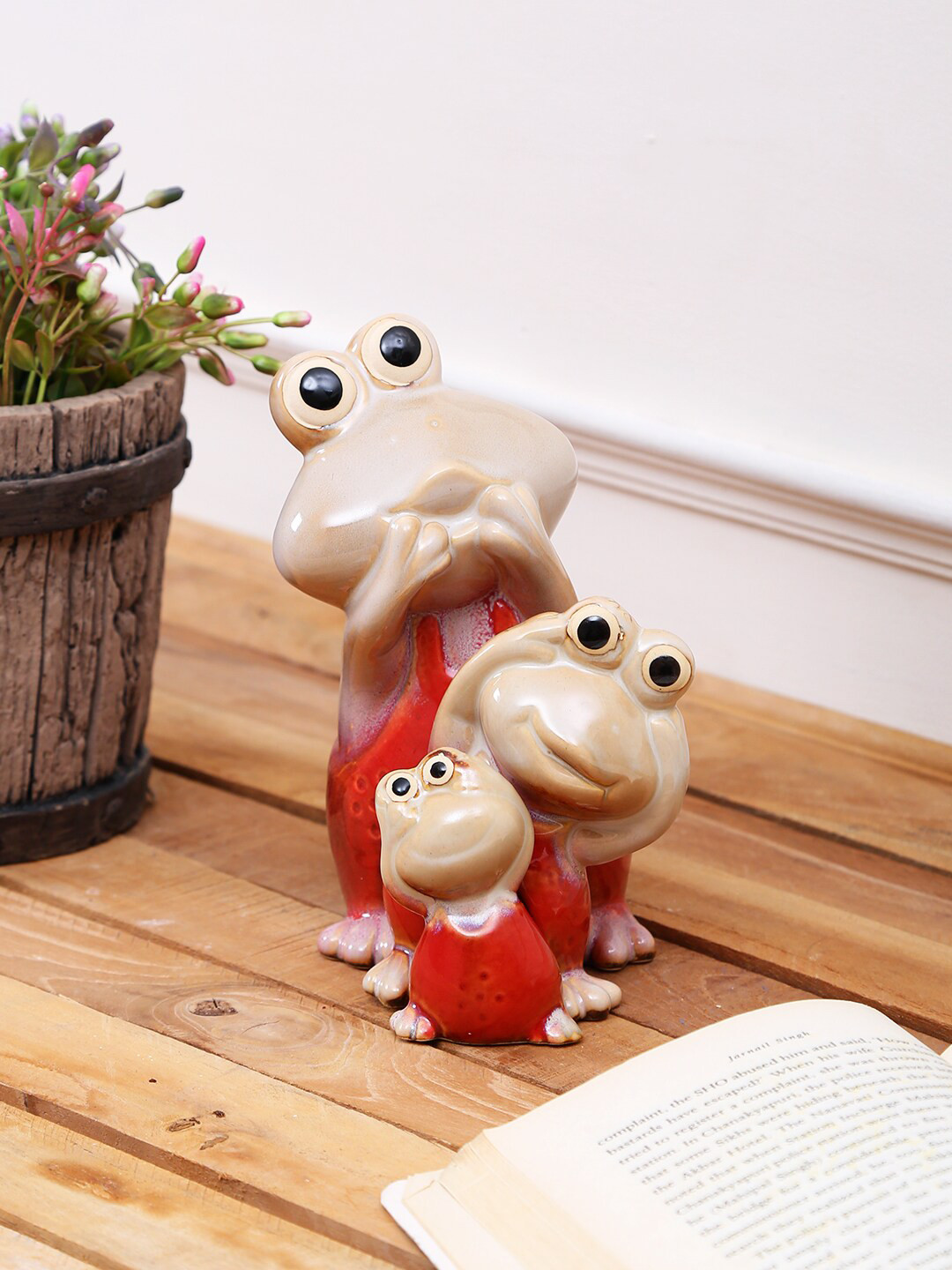 TAYHAA Gleaming Eyes Frogs Red Ceramic Natural Living Room Set of 3 Tiny Showpieces - 6.1 Inches
