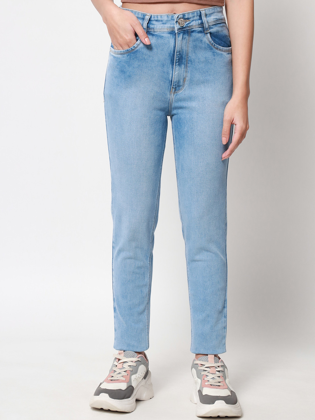 Beatnik Women Slim Fit Light Fade Stretchable Jeans